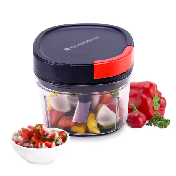 WONDERCHEF Glory String Chopper with 3 Sharp Stainless Steel Blades 600 ml, Anti Slip Silicone, Compact, Air tight lid WON592