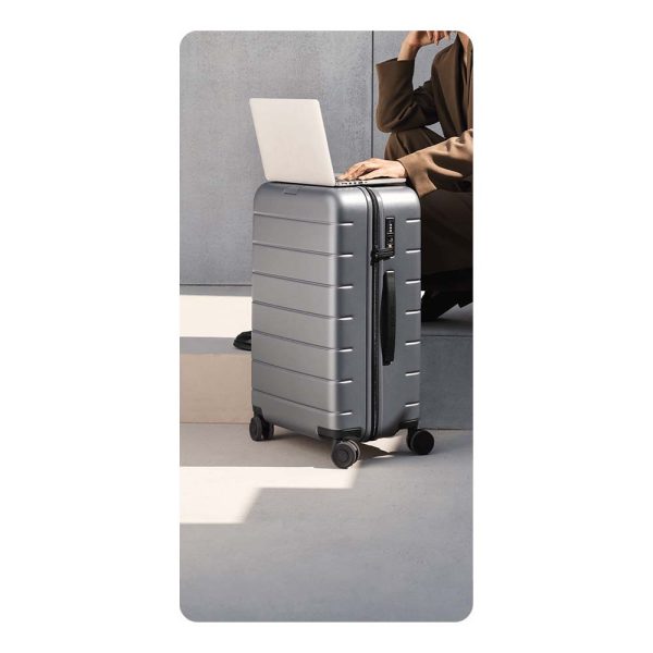 XIAOMI Luggage 26" PRO Black XIA72096 + Free 3zip Checks + Free Hornet Backpack - Save Rs 510 on this offer plus get gifts worth Rs 2780 on this offer - Image 3